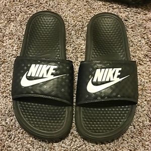 Nike : Slides (size 9)